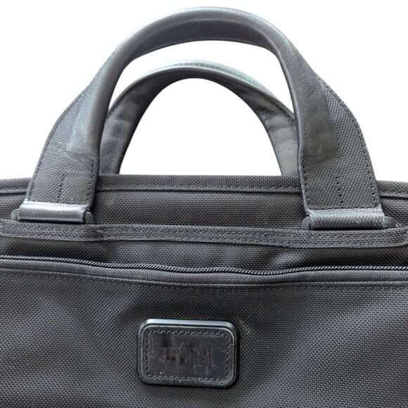 TUMI Black Nylon Laptop/Tablet Case w adjustable shoulder strap - Picture 5 of 12